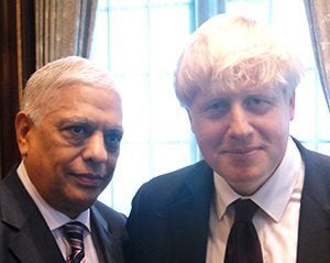 Boris Johnson with Manu at his hotel