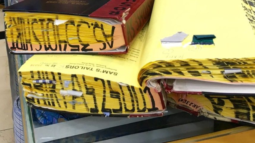 Sam's Tailor: From Narindas's Legacy to Roshan's Digital Frontier 1 Our measurement books